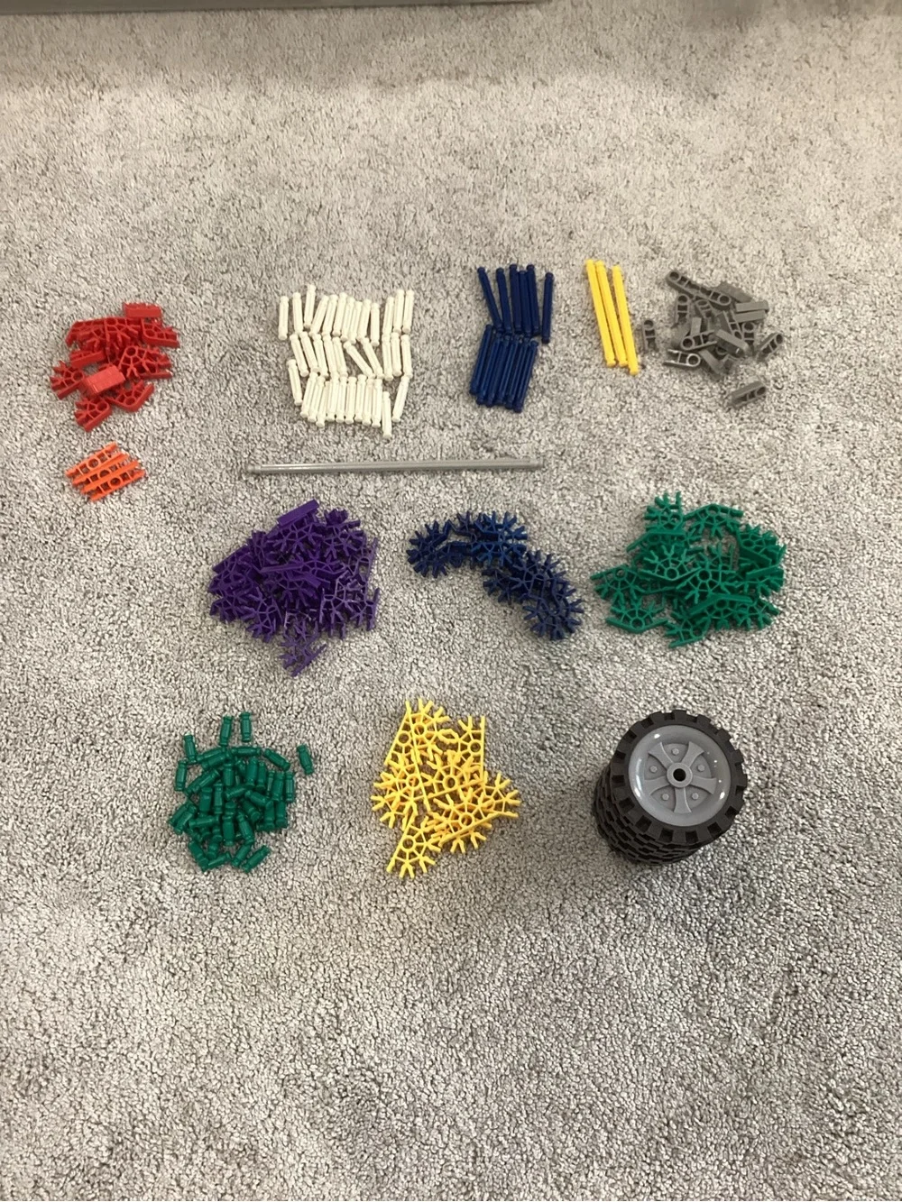 K'NEX Formula X 3 Model Racing Builder Set